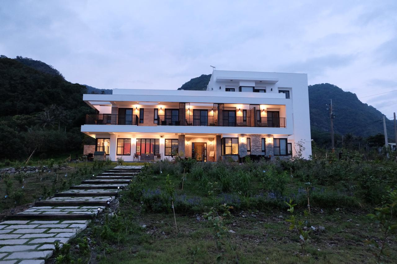 Moonlit Seaview Homestay Donghe Eksteriør bilde